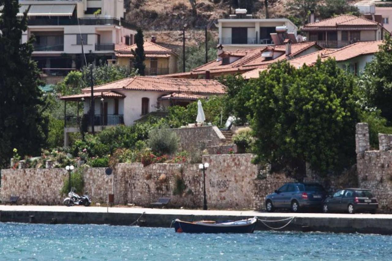 Kiveri 1876 Traditional Seafront Cottage 外观 照片